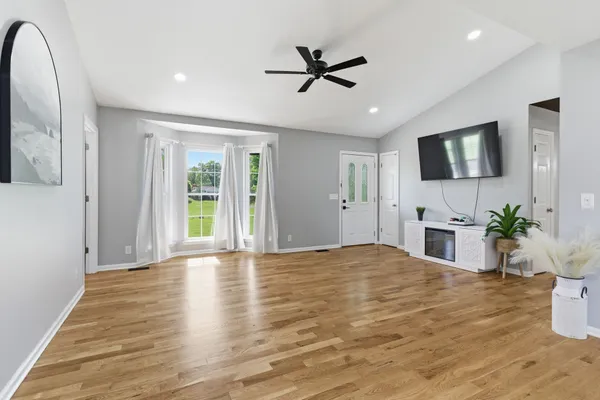 $387,000 | 2068 Shawnee Lane, Greenbrier, TN 37073