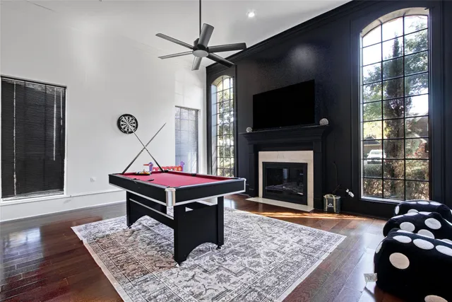 a room with furniture and a fireplace