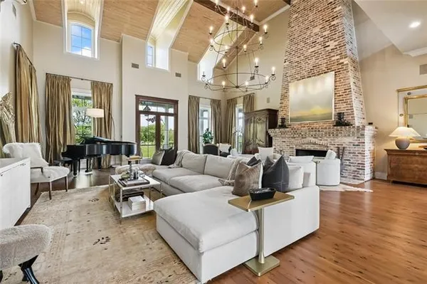 $2,450,000 | 14163 River Road, Luling, LA 70070