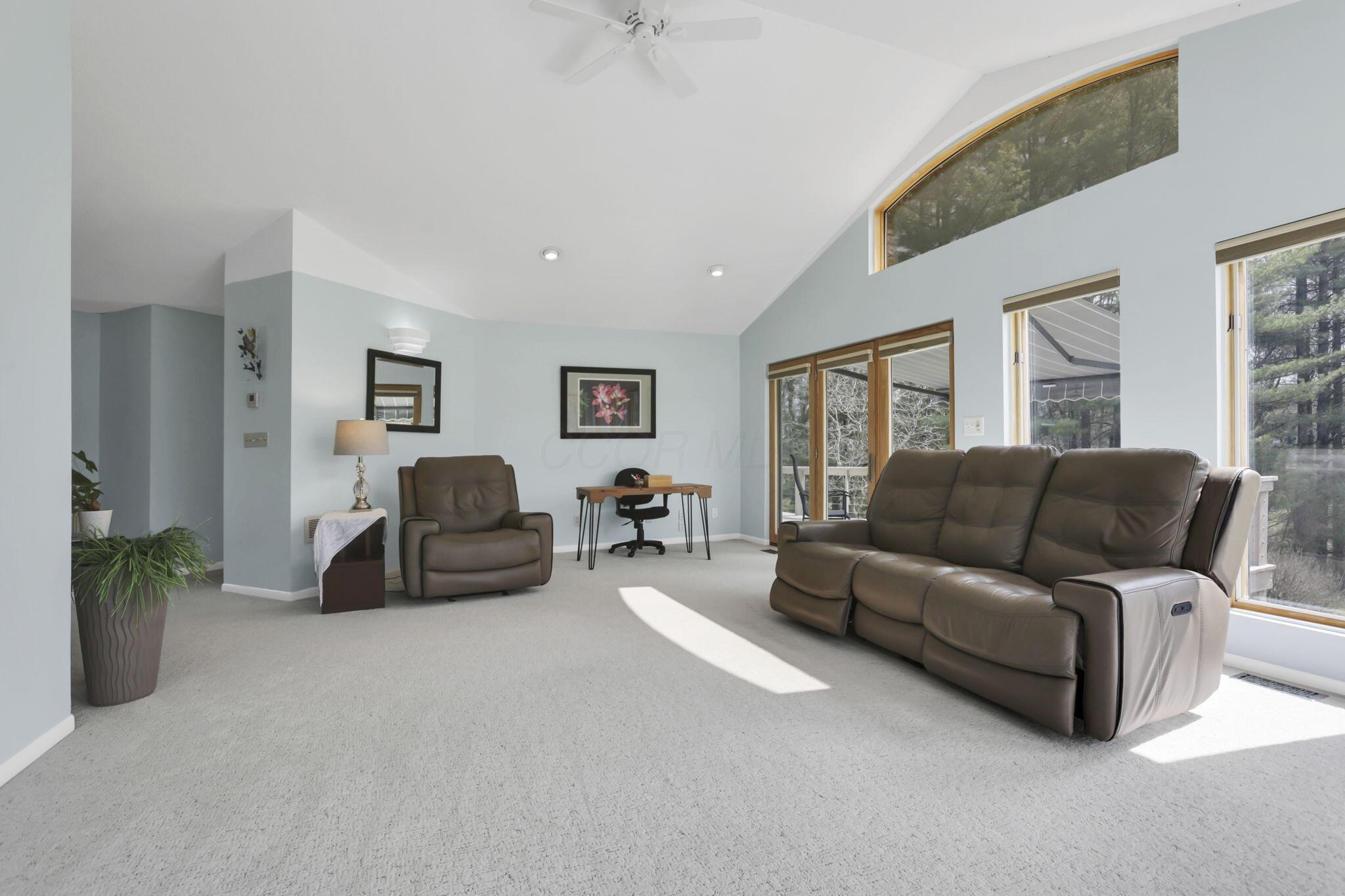 11135 Salem Road Athens, OH 45701 - Photo 9 of 90 10-web-or-mls-LO5A5429