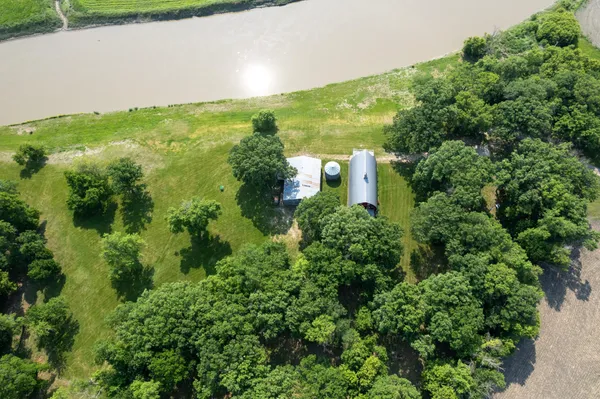 $379,000 | 17371 22nd Street Southeast, Argusville, ND 58005