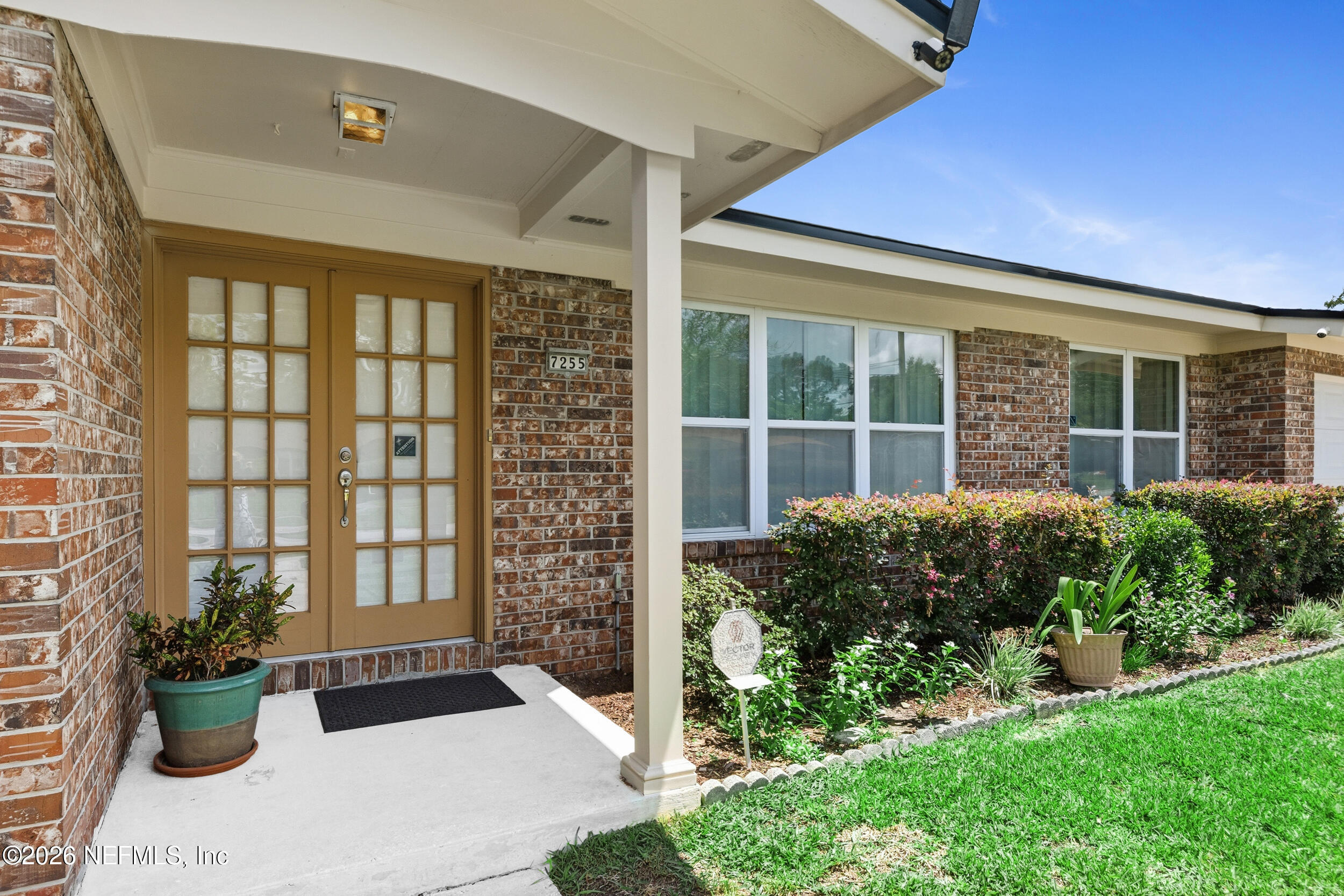 7255 Floral Ridge Drive Jacksonville, FL 32277 - Photo 3 of 25 Welcome