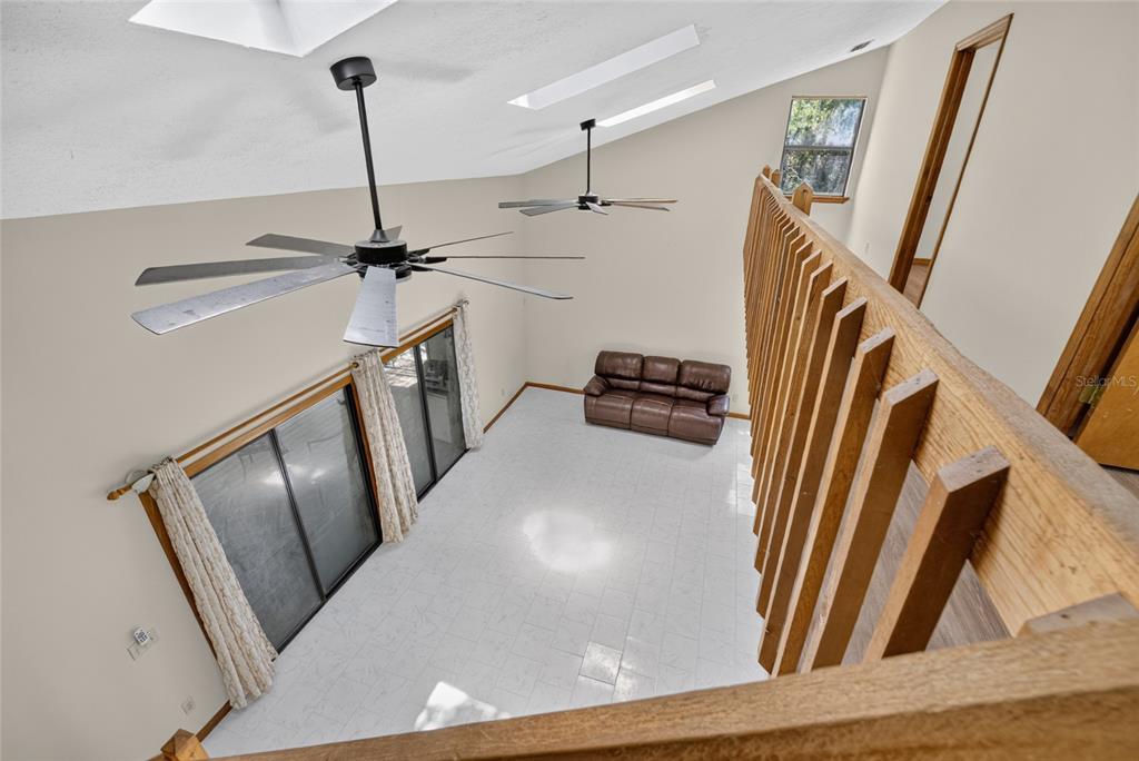 273 Neal Road Hawthorne, FL 32640 - Photo 13 of 32