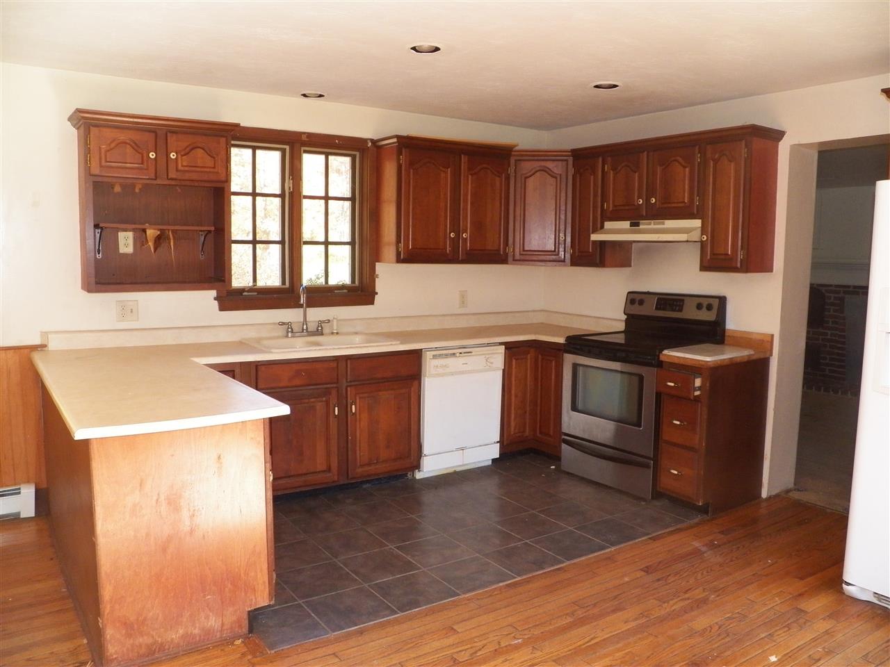 304 Intervale Road Canterbury, NH 03224 - Photo 6 of 38