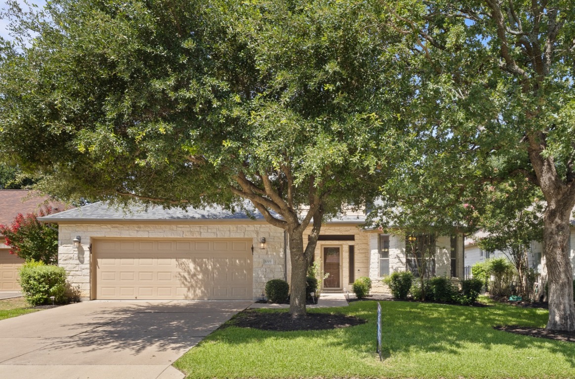 1005 Fort Davis Street Georgetown, TX 78633 - Photo 2 of 38 front view of a house with a tree in a yard