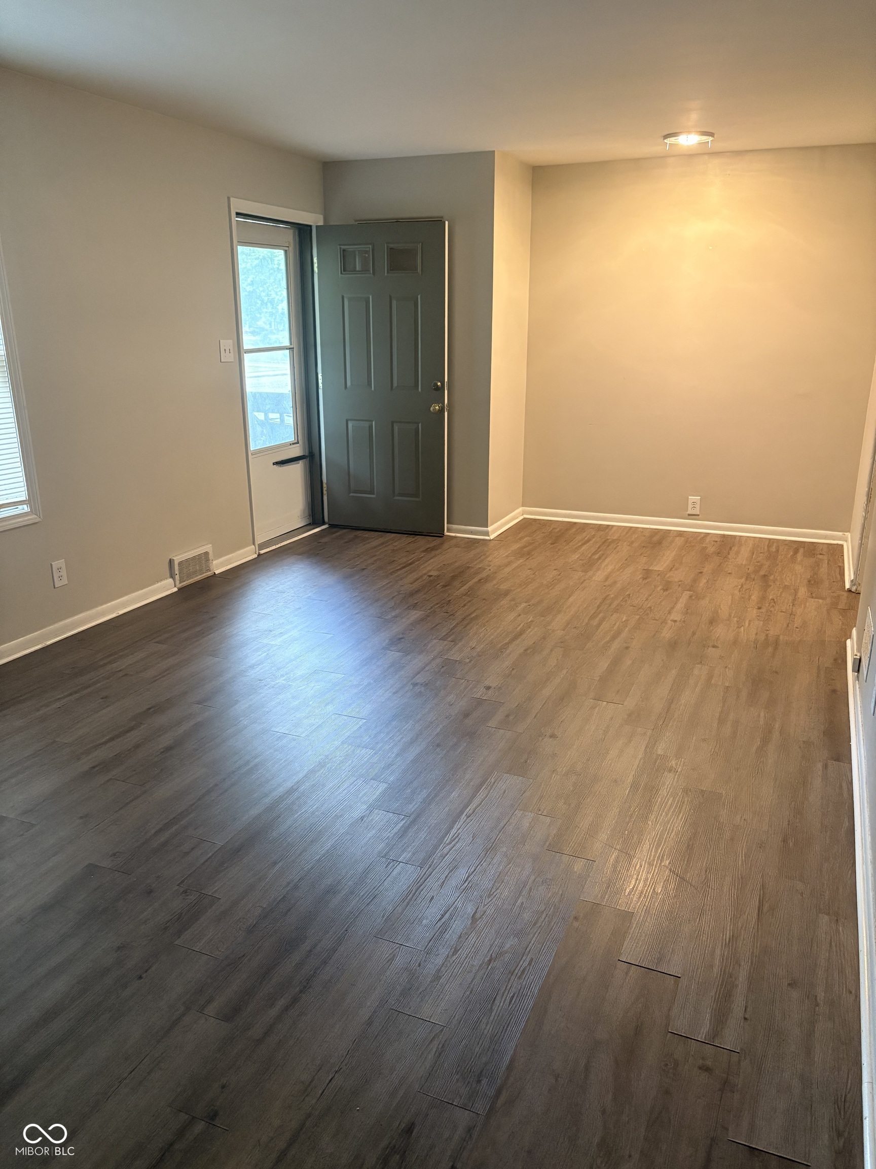 6321 Douglas Road Indianapolis, IN 46220 - Photo 5 of 11 Gallery Image 5