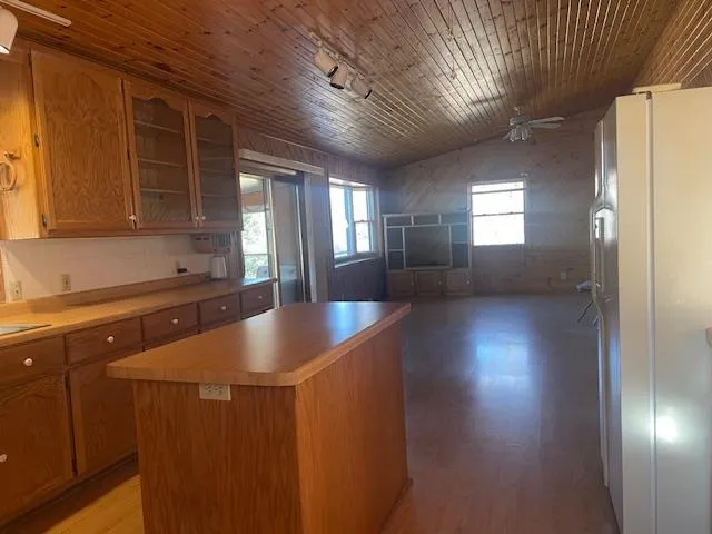 $320,000 | N11116 5 Star Lane, Crivitz, WI 54114