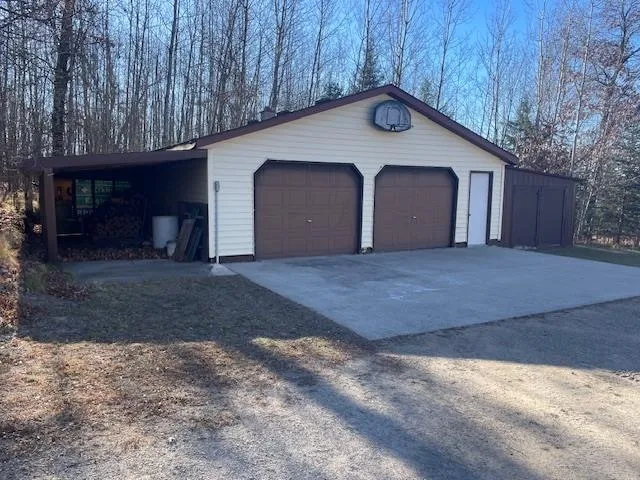 $320,000 | N11116 5 Star Lane, Crivitz, WI 54114