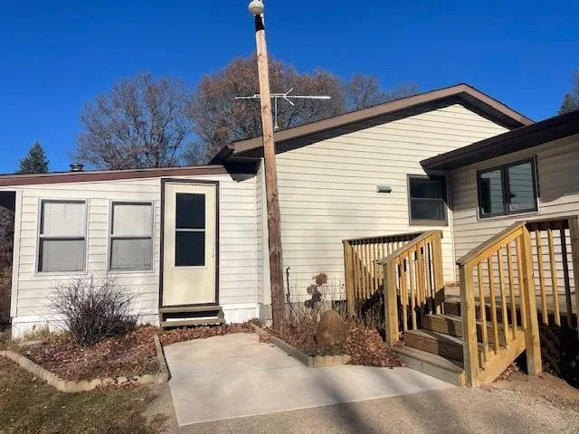 $320,000 | N11116 5 Star Lane, Crivitz, WI 54114