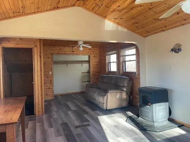 $320,000 | N11116 5 Star Lane, Crivitz, WI 54114