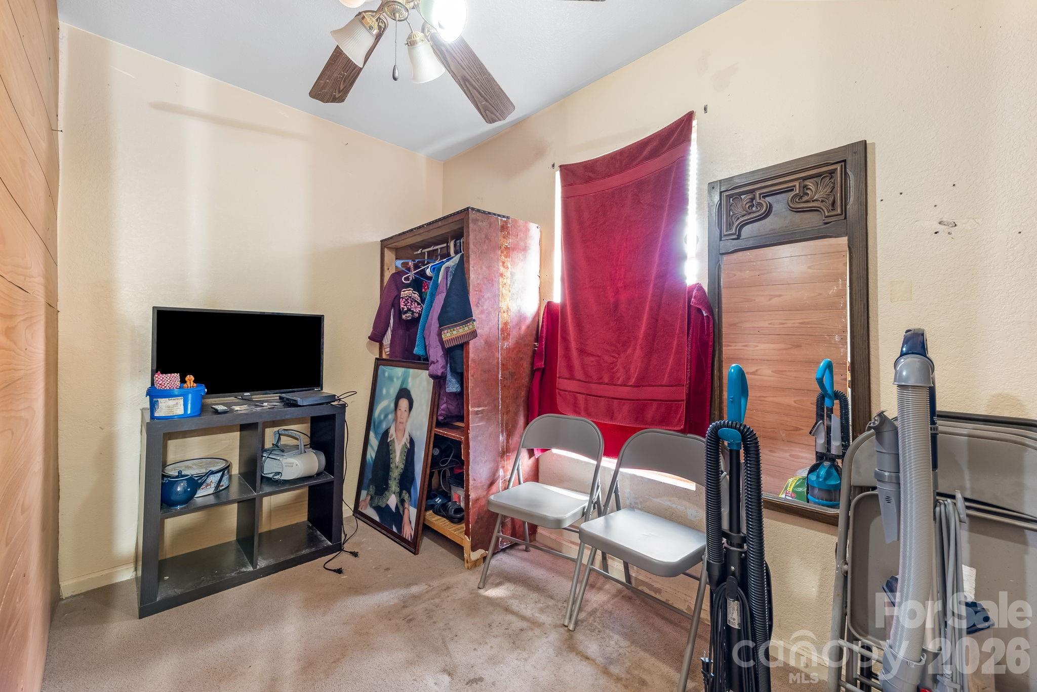 3761 Herman Sipe Road Conover, NC 28613 - Photo 21 of 27 a room with furniture and a flat screen tv