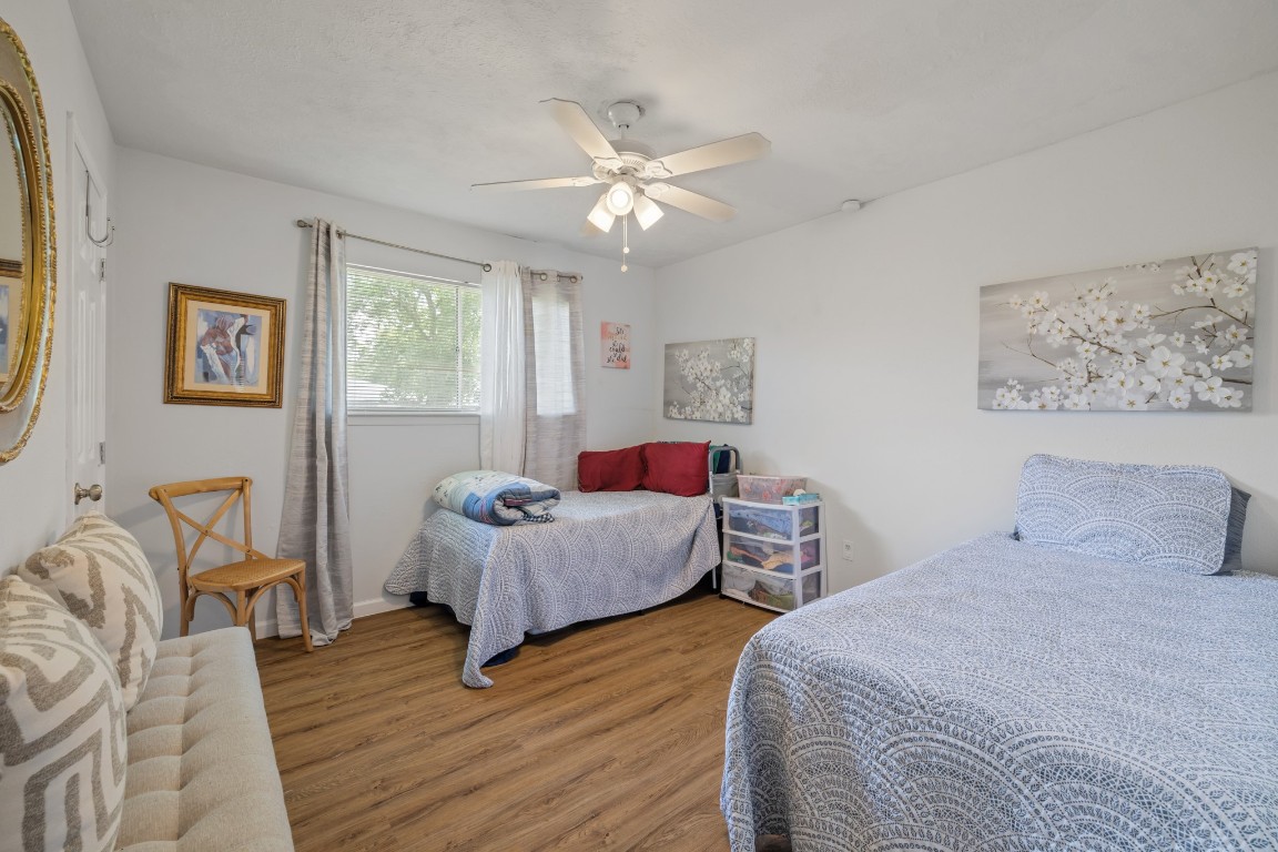 5130 Court Road Houston, TX 77053 - Photo 14 of 20 Bedroom 4