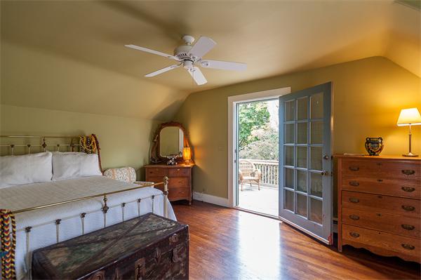 11 Evans Road Marblehead, MA 01945 - Photo 7 of 14 Gallery Image 7