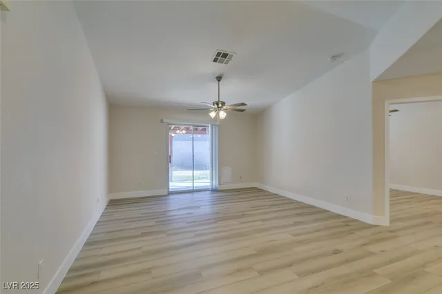 $2,045 | 425 Nancy Drive, Henderson, NV 89015