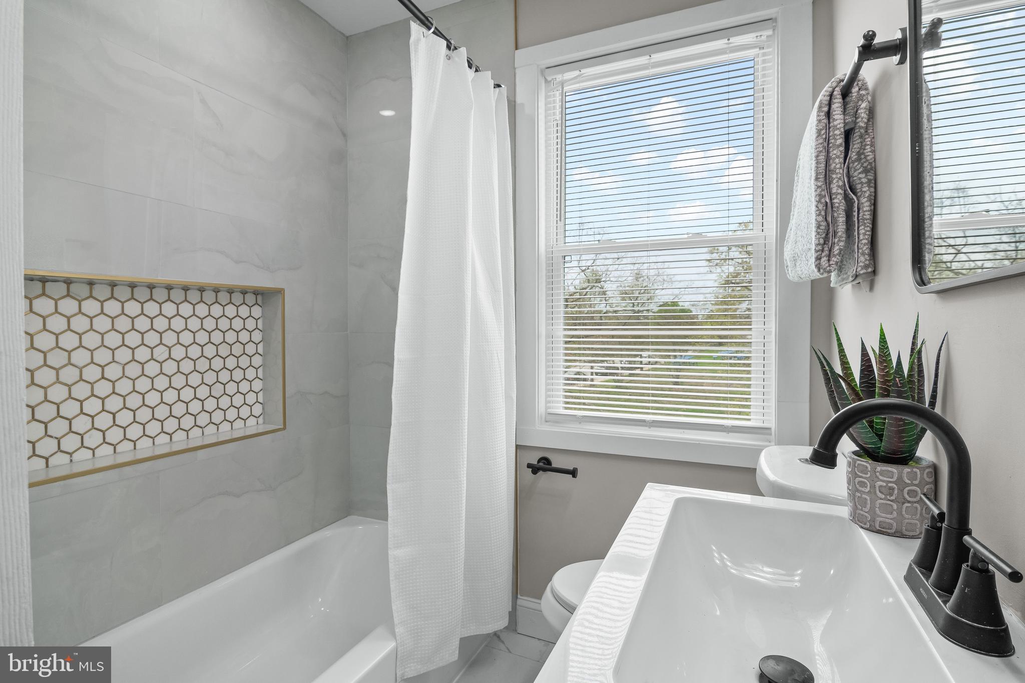 5907 Leith Walk Baltimore, MD 21239 - Photo 26 of 38