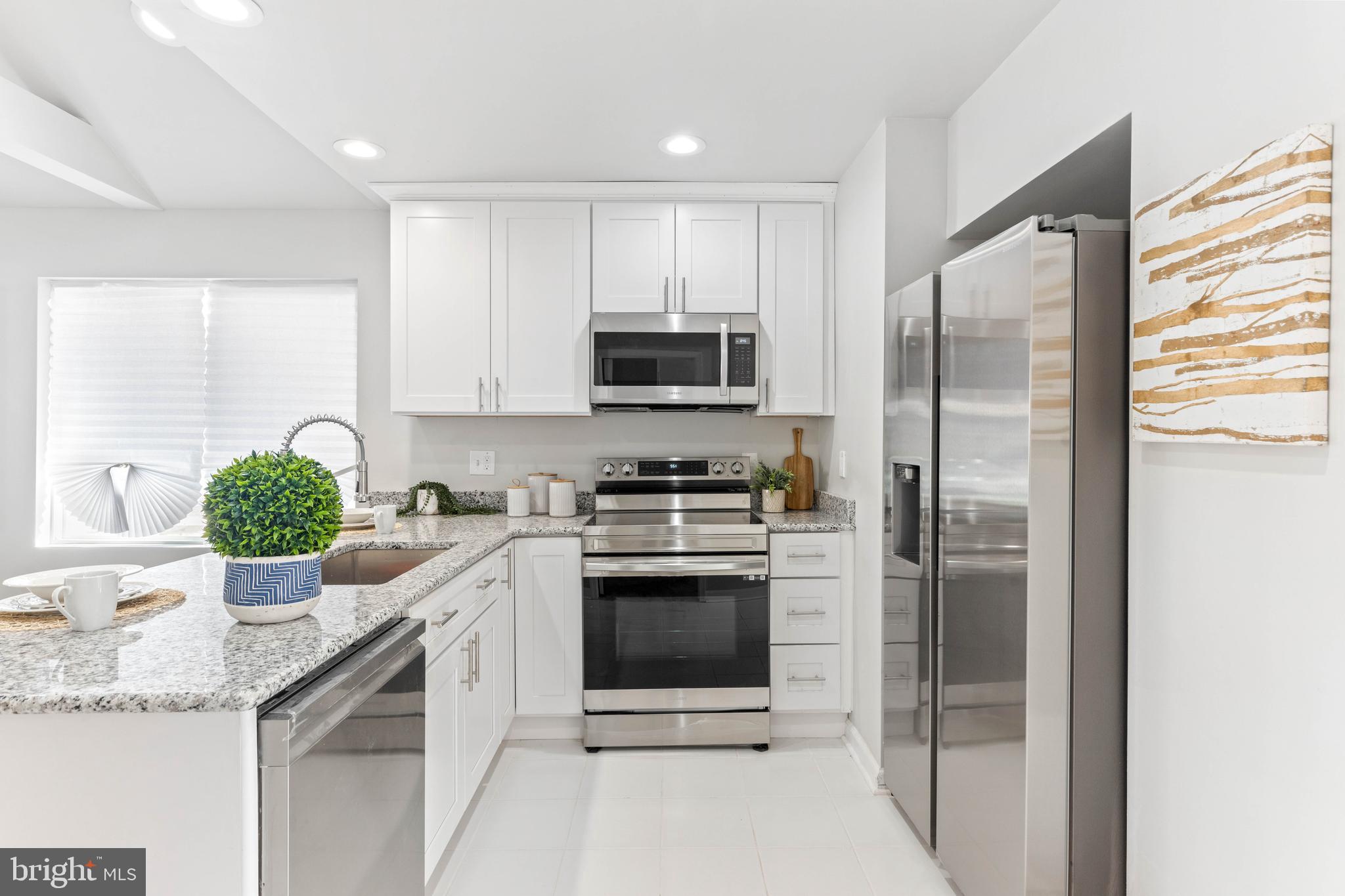 7816 Outing Avenue Pasadena, MD 21122 - Photo 7 of 31