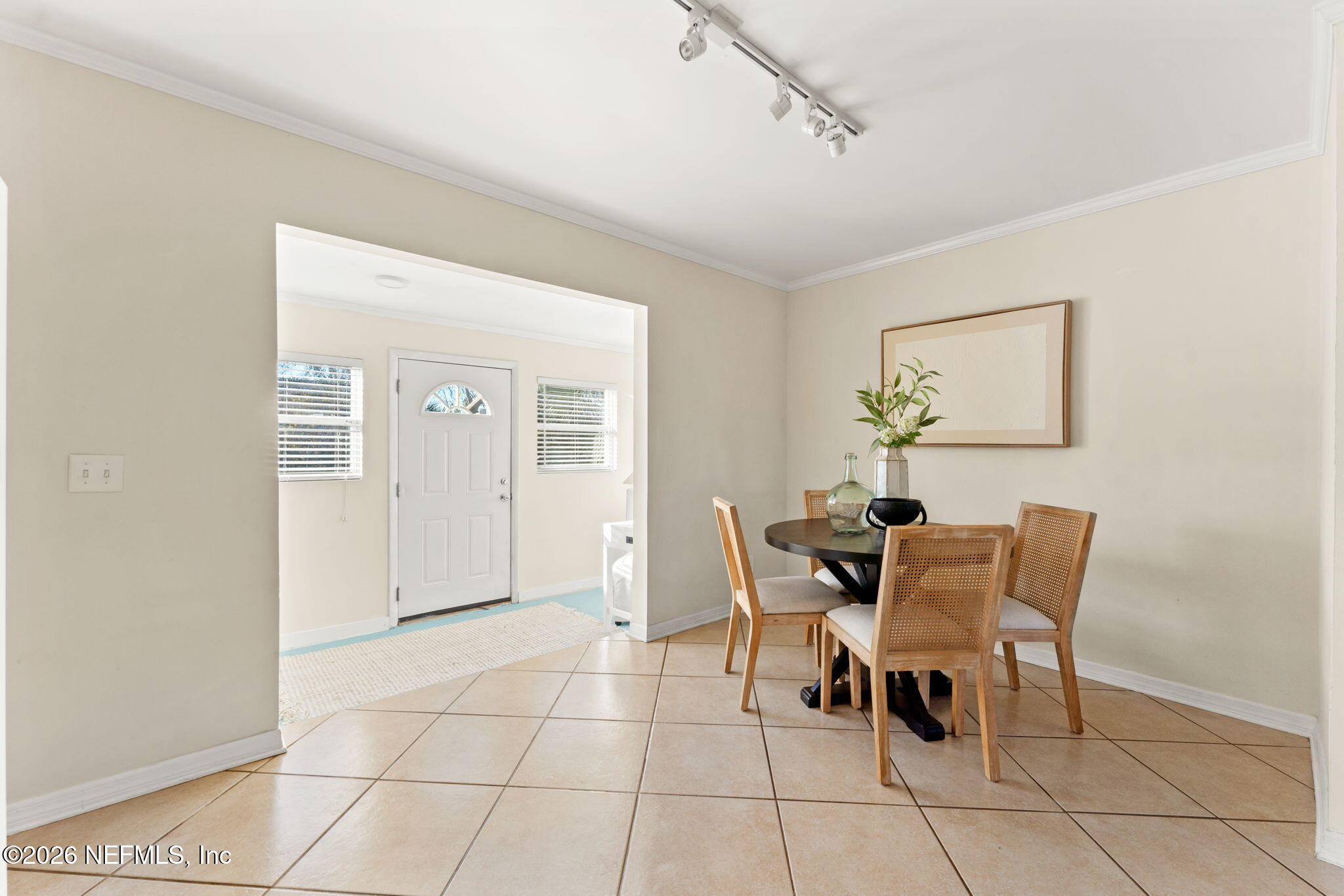 836 Cavalla Road Atlantic Beach, FL 32233 - Photo 8 of 29 10-Dining