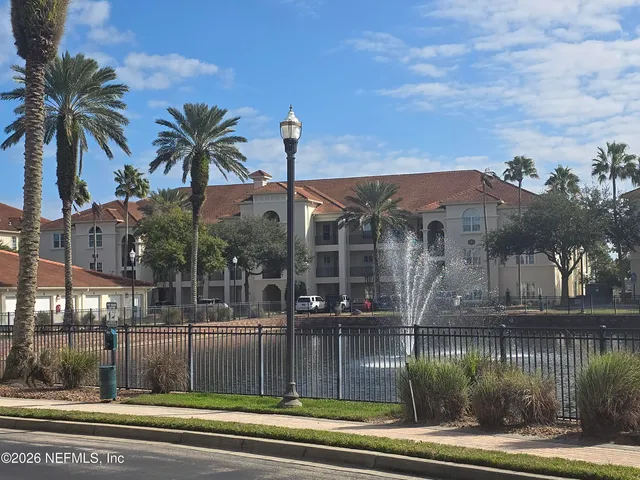 $630,000 | 13846 Atlantic Boulevard, Unit 816, Jacksonville, FL 32225