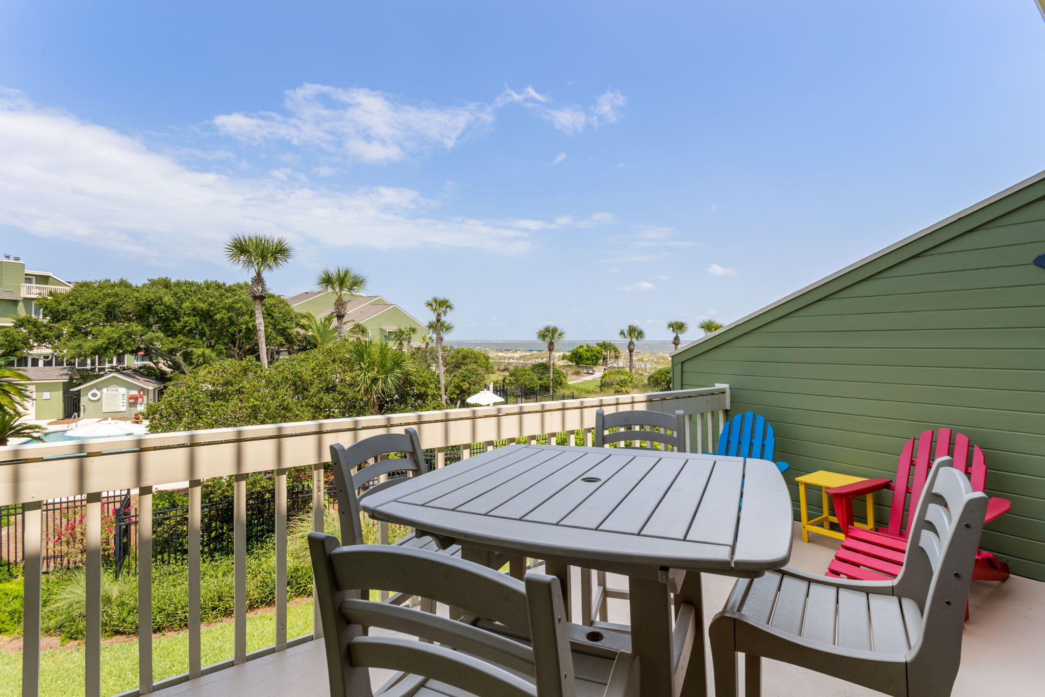 9 E Mariners Walk Isle of Palms, SC 29451 - Photo 5 of 17 7-web-or-mls-7000 Palmetto Dr 9E Mariner