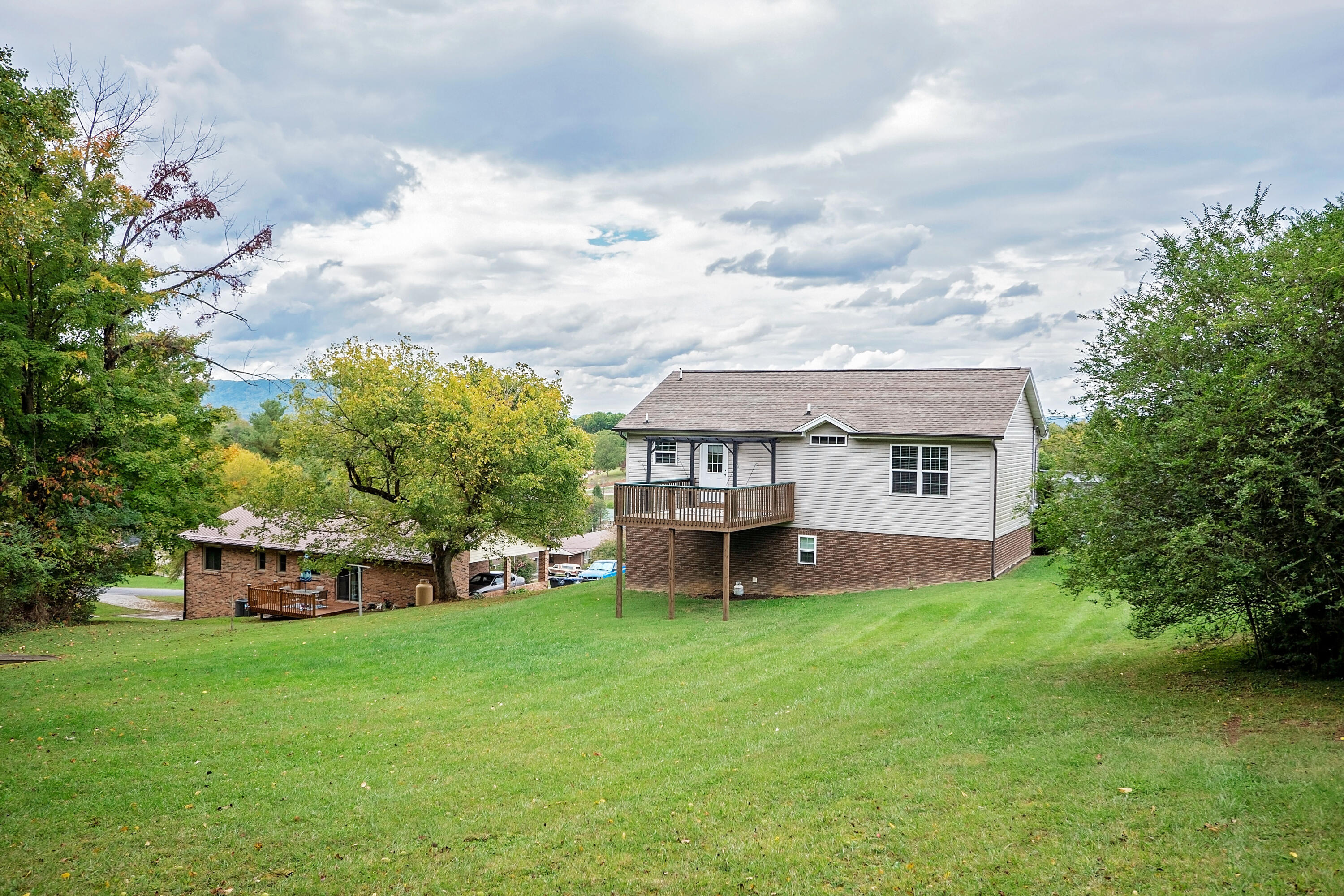 1640 Ridgeway Drive Kingsport, TN 37664 - Photo 50 of 52 P1550259