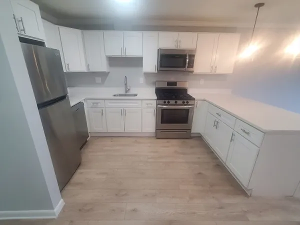 $2,500 | 55 David Terrace, Unit 23, Norwood, MA 02062