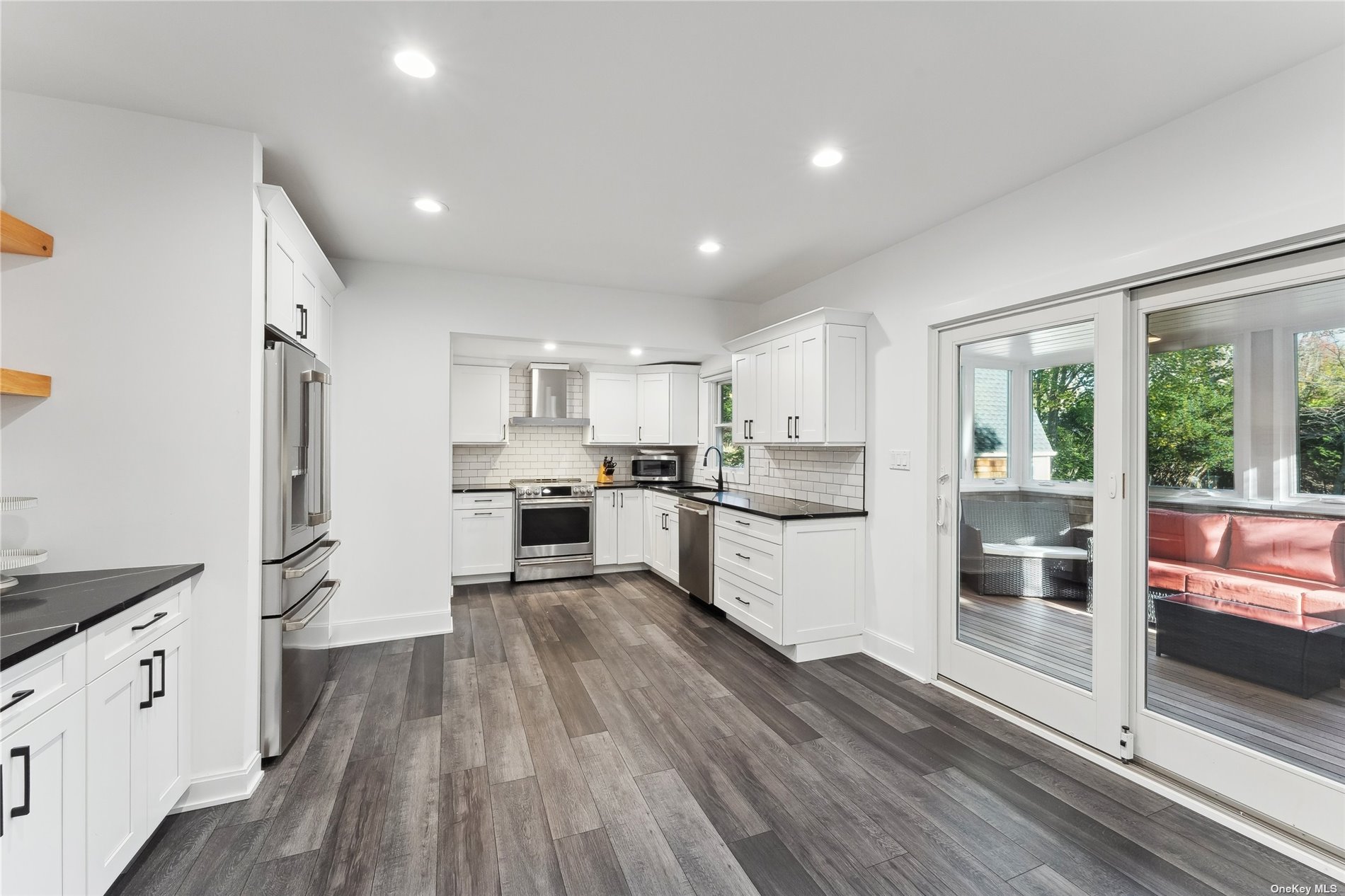 10 Sag Harbor, undefined 00000 - Photo 5 of 17