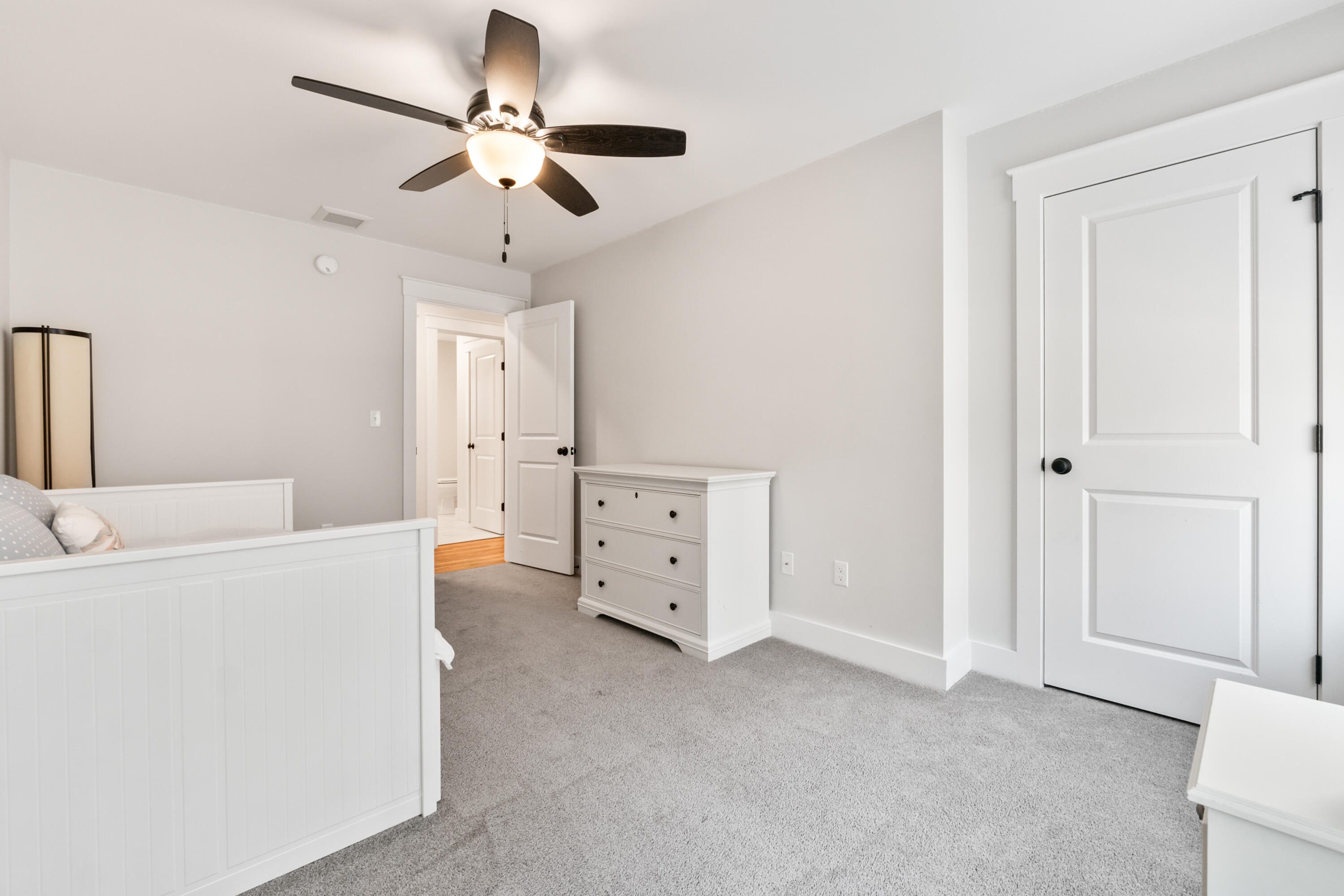 11 Neptune Drive Brunswick, ME 04011 - Photo 16 of 57 11 Neptune Dr_137