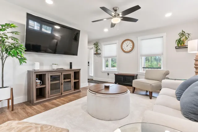 $667,000 | 11 Neptune Drive, Brunswick, ME 04011