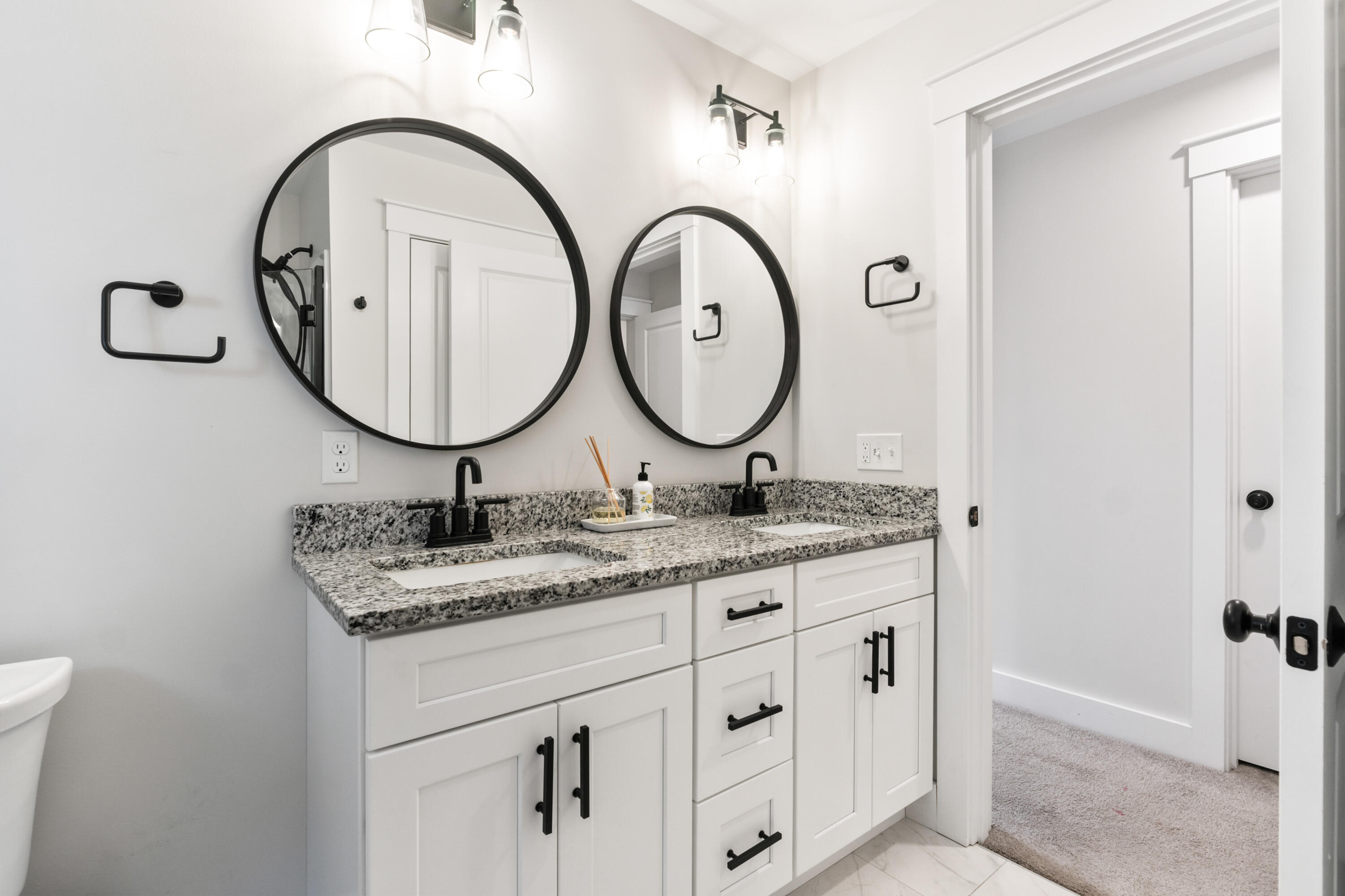 11 Neptune Drive Brunswick, ME 04011 - Photo 31 of 58 11 Neptune Dr_132