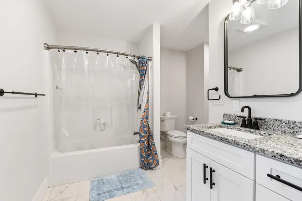 $649,900 | 11 Neptune Drive, Brunswick, ME 04011
