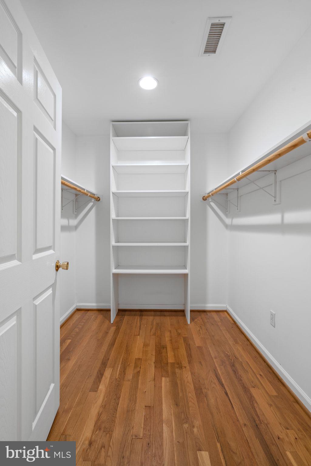 8005 Langbrook Road Springfield, VA 22152 - Photo 28 of 57 Walk in closet #1