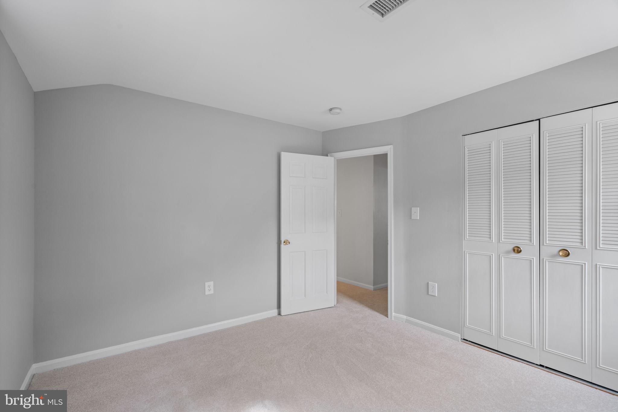 8005 Langbrook Road Springfield, VA 22152 - Photo 38 of 57