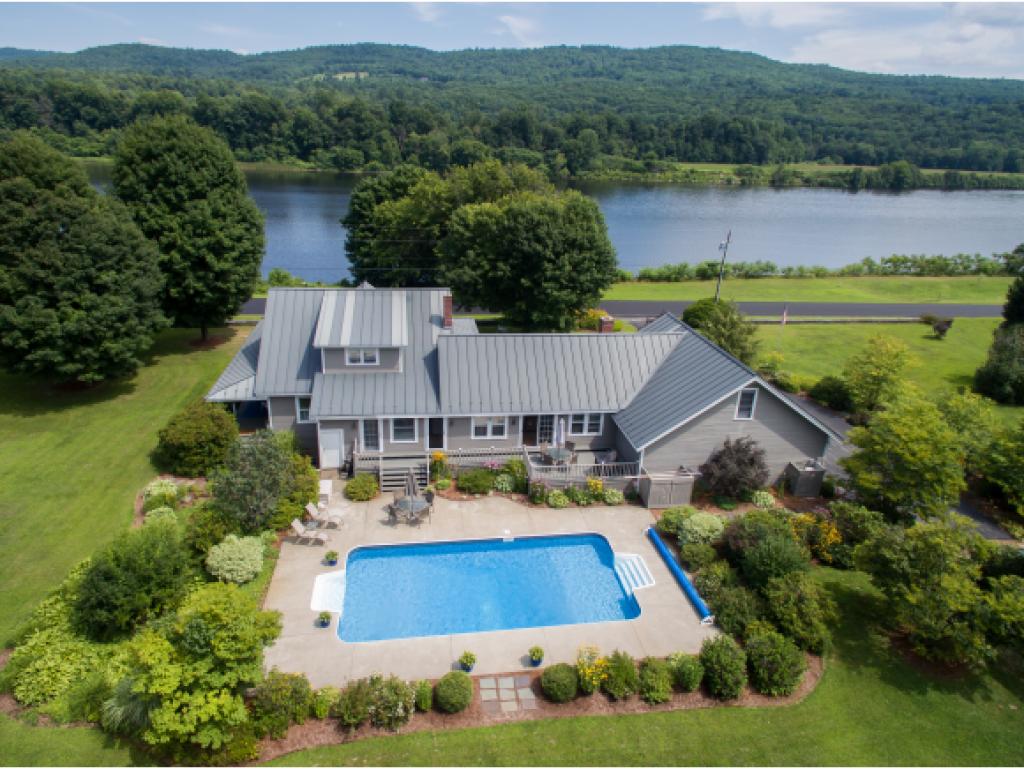 668 Old Connecticut River Road Springfield, VT 05156 - Photo 1 of 28