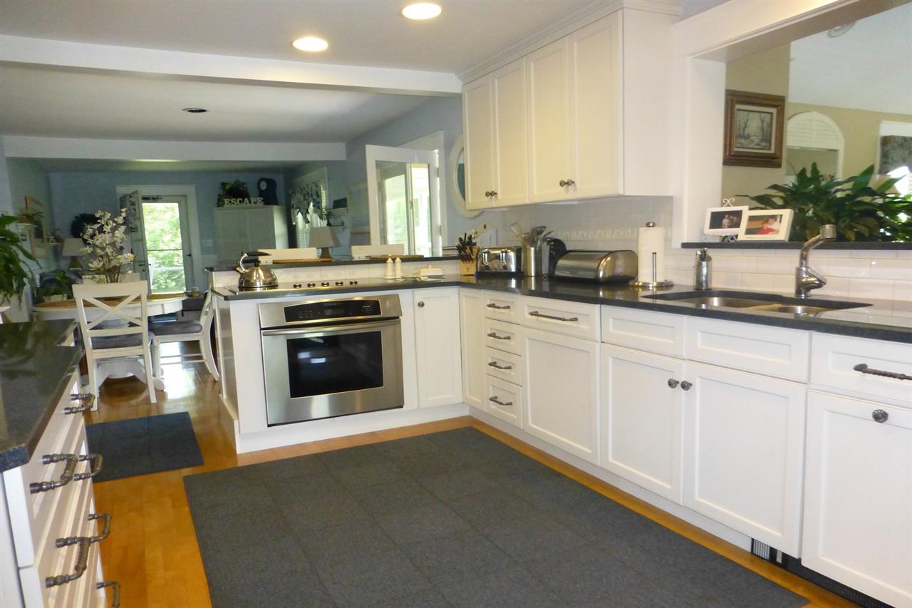668 Old Connecticut River Road Springfield, VT 05156 - Photo 14 of 28