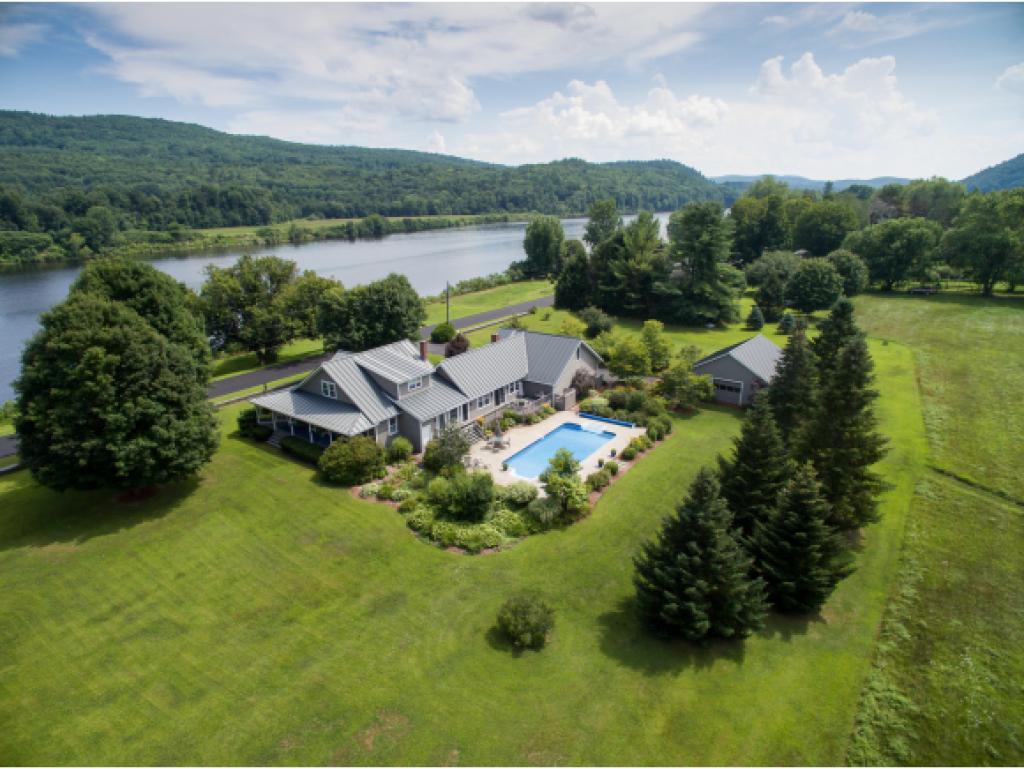 668 Old Connecticut River Road Springfield, VT 05156 - Photo 3 of 28