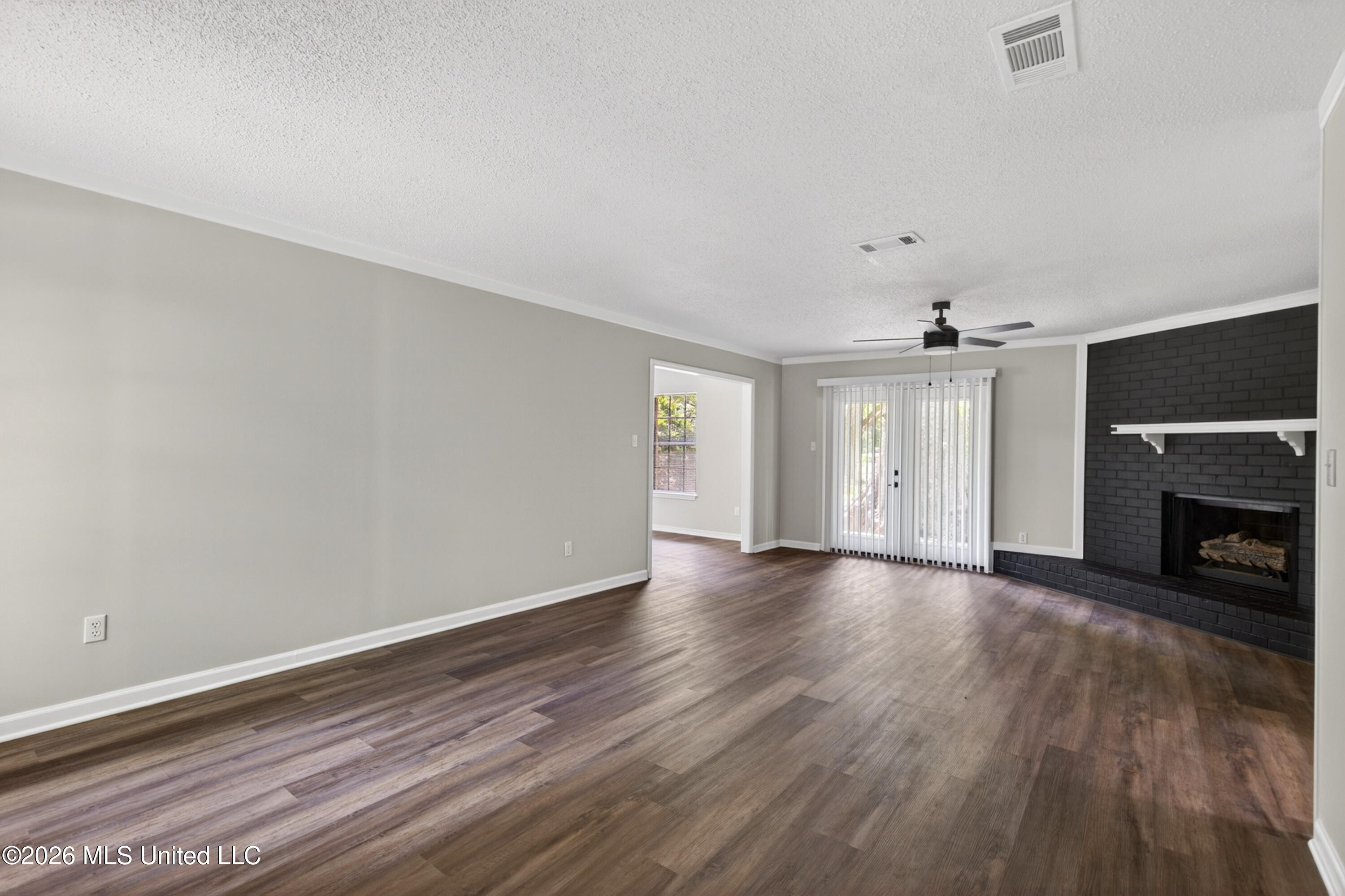 21601 Magnolia Springs Road Moss Point, MS 39562 - Photo 13 of 35 21601MagnoliaSpringsRd.-14