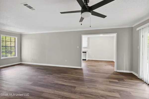 $239,900 | 21601 Magnolia Springs Road, Moss Point, MS 39562
