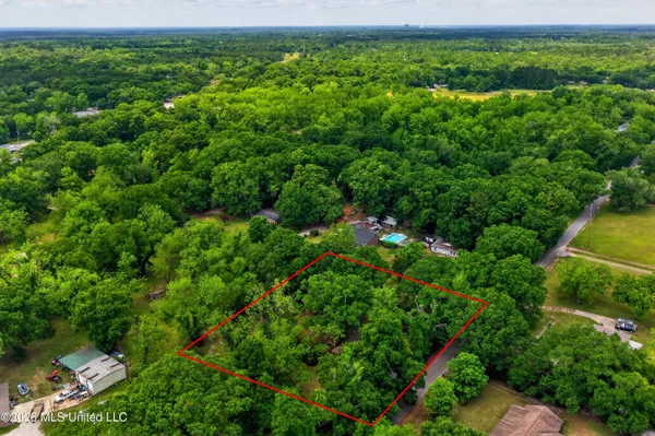 $239,900 | 21601 Magnolia Springs Road, Moss Point, MS 39562
