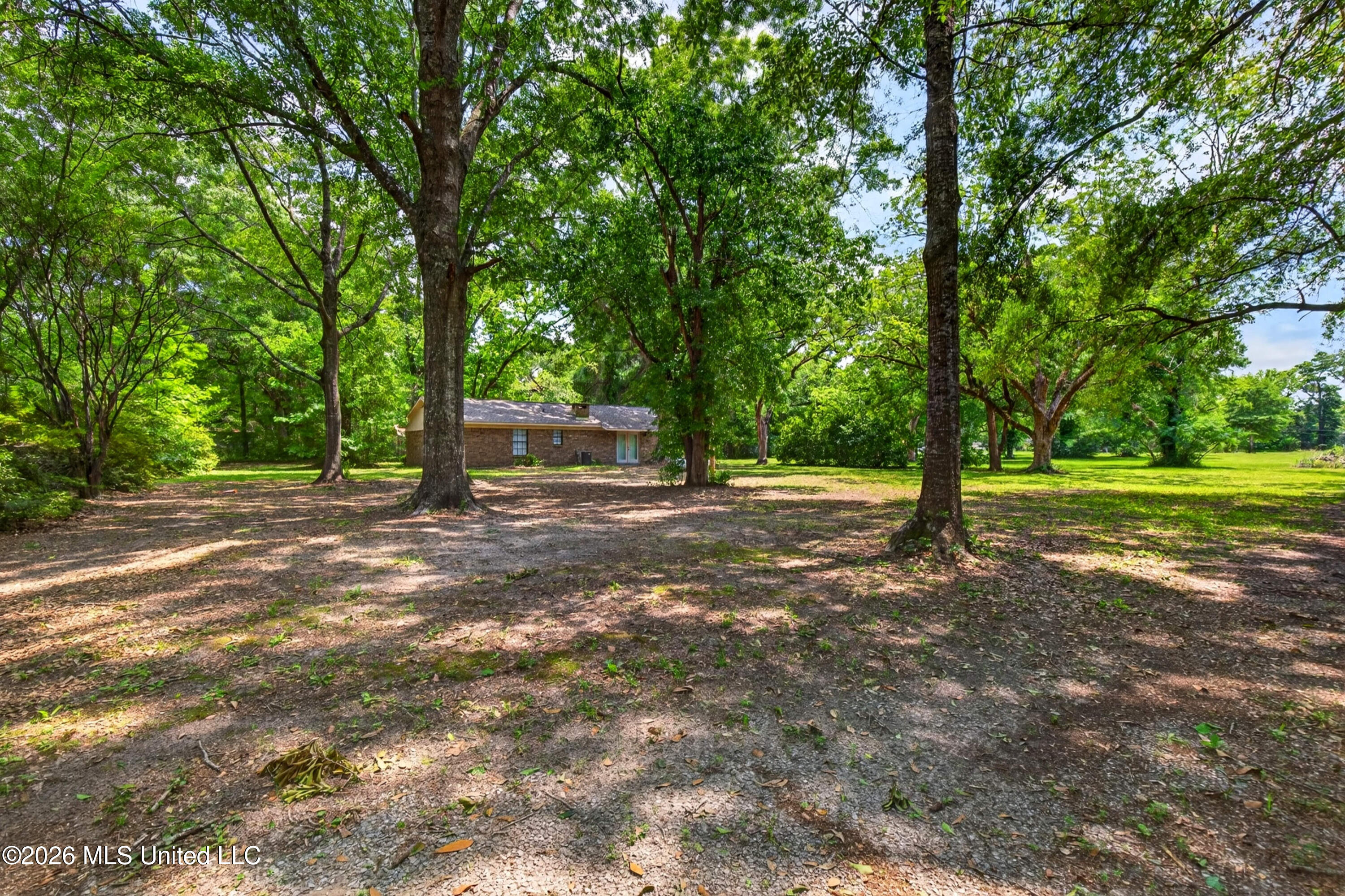 21601 Magnolia Springs Road Moss Point, MS 39562 - Photo 6 of 35 21601MagnoliaSpringsRd.-7