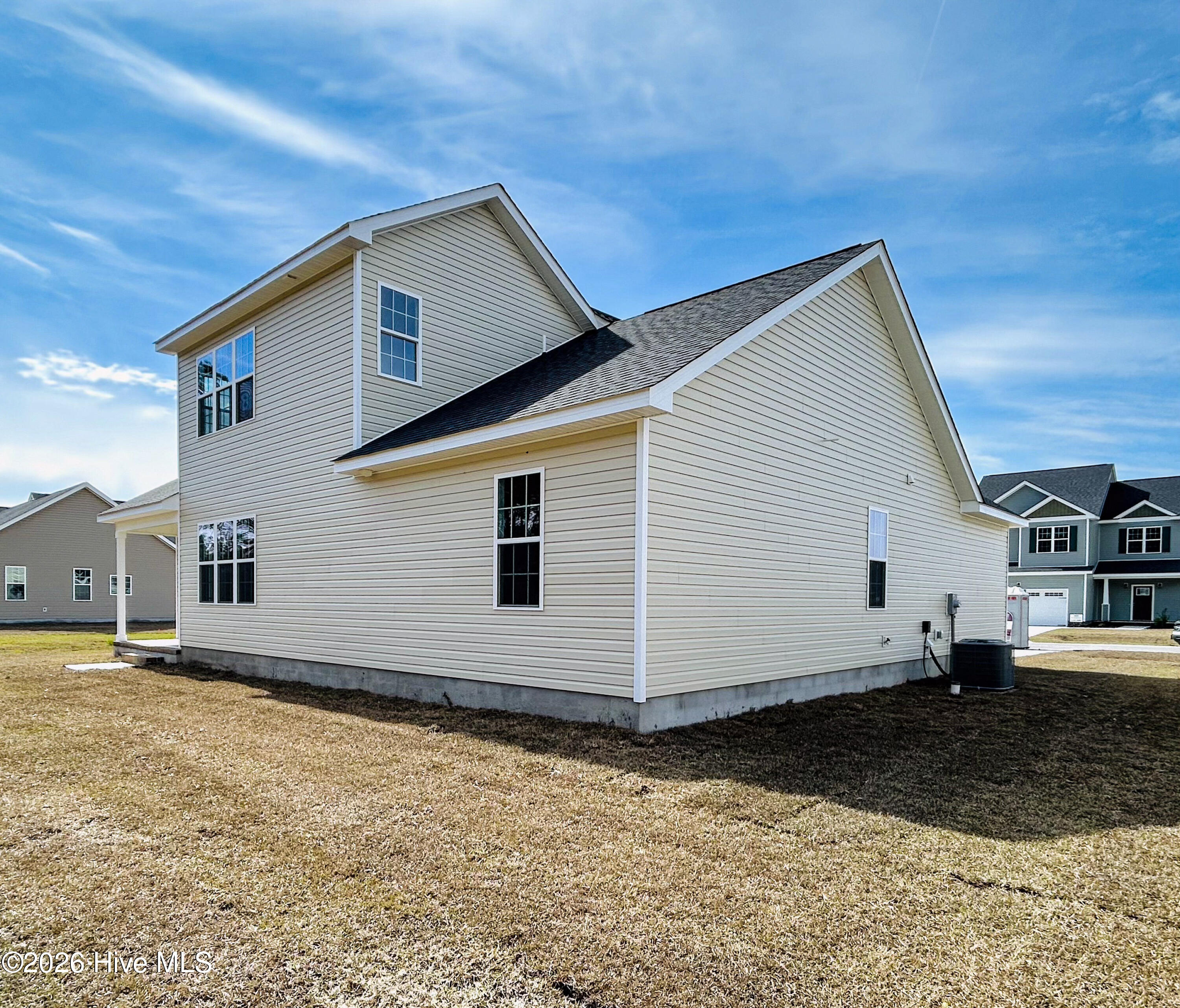265 Browns Ferry Road Jacksonville, NC 28546 - Photo 8 of 60 SIMILAR PHOTO