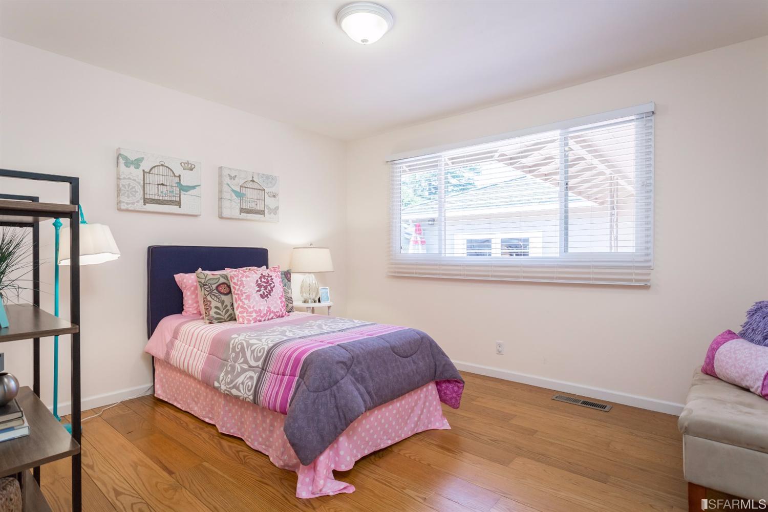 545 Alhambra Road San Mateo, CA 94402 - Photo 15 of 23