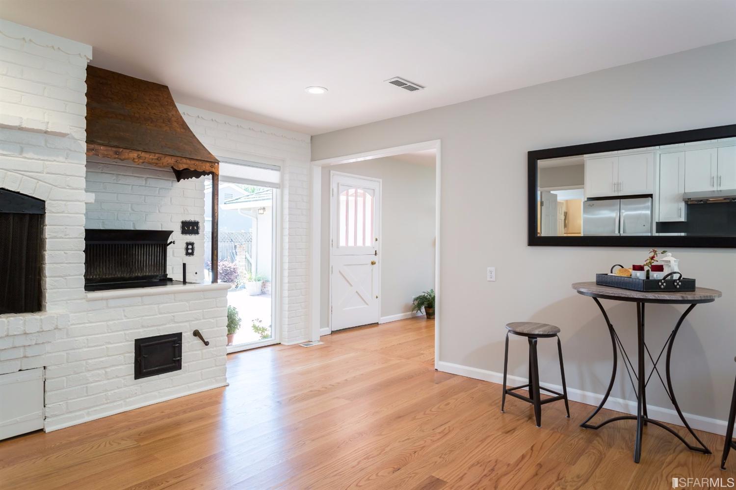 545 Alhambra Road San Mateo, CA 94402 - Photo 10 of 23