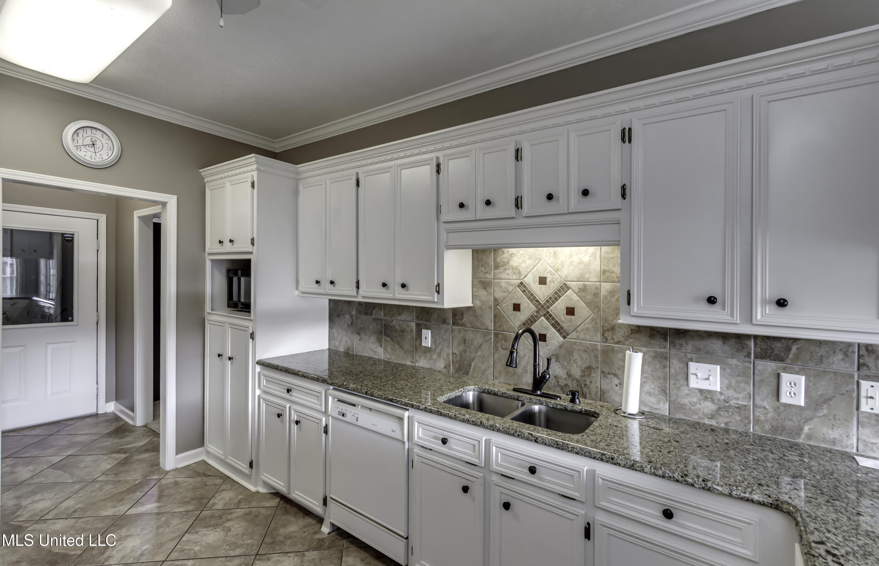 133 Pavilion Drive Brandon, MS 39042 - Photo 12 of 54 133 Pavillion Dr--26