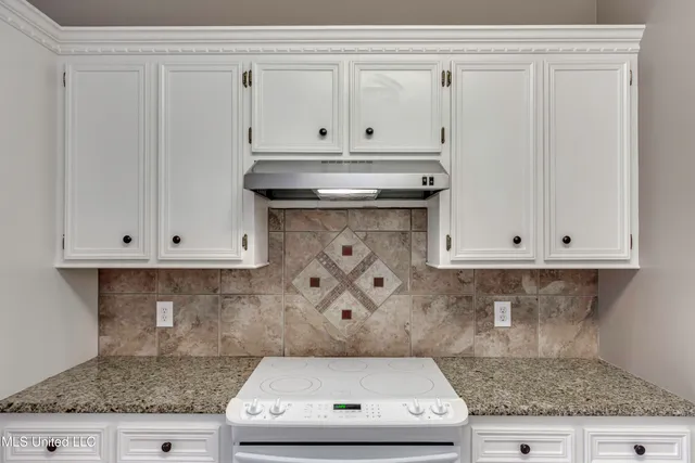 $320,000 | 133 Pavilion Drive, Brandon, MS 39042