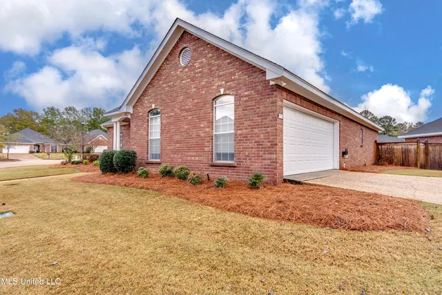 $320,000 | 133 Pavilion Drive, Brandon, MS 39042