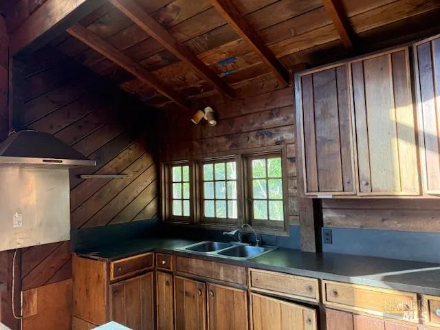 $375,000 | 44500 Little Lake Road, Mendocino, CA 95460