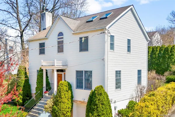 $1,180,000 | 218 Seventh Avenue, Pelham, NY 10803