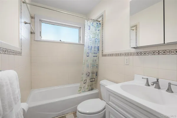$1,180,000 | 218 Seventh Avenue, Pelham, NY 10803