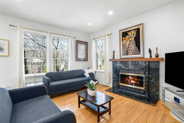 $1,180,000 | 218 Seventh Avenue, Pelham, NY 10803