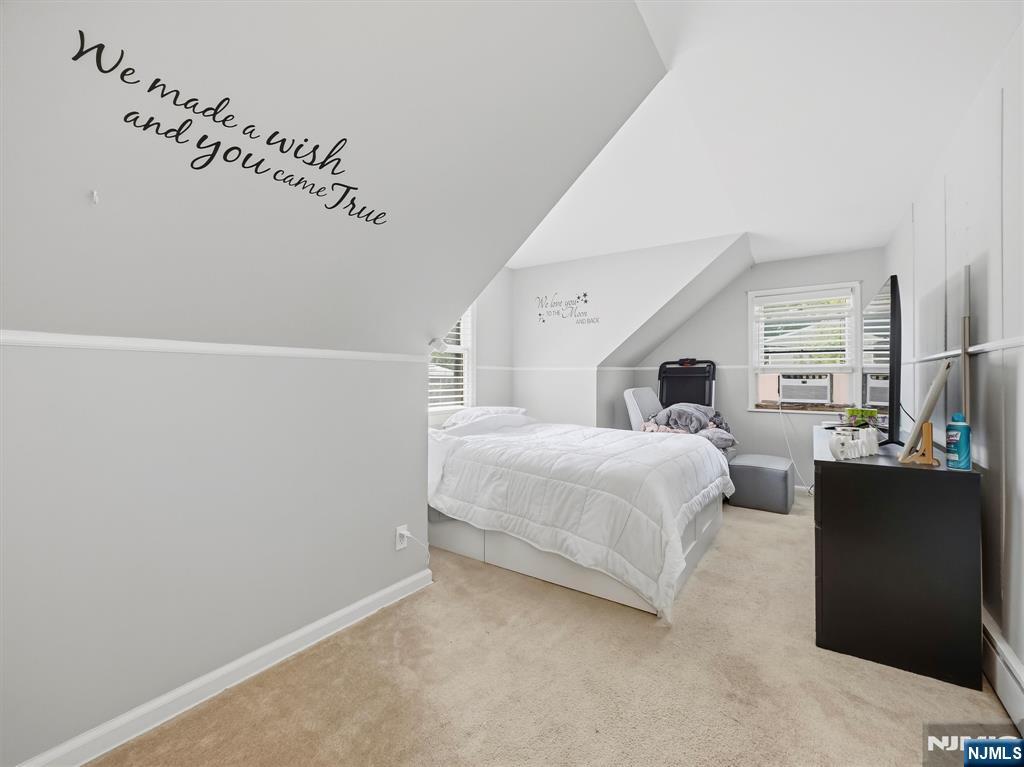 33 Prospect Street Paramus, NJ 07652 - Photo 21 of 32